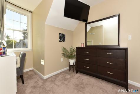 33 Longvue Drive Wethersfield CT 06109