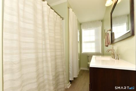 33 Longvue Drive Wethersfield CT 06109