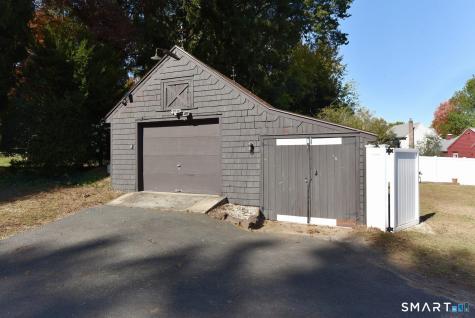 33 Longvue Drive Wethersfield CT 06109