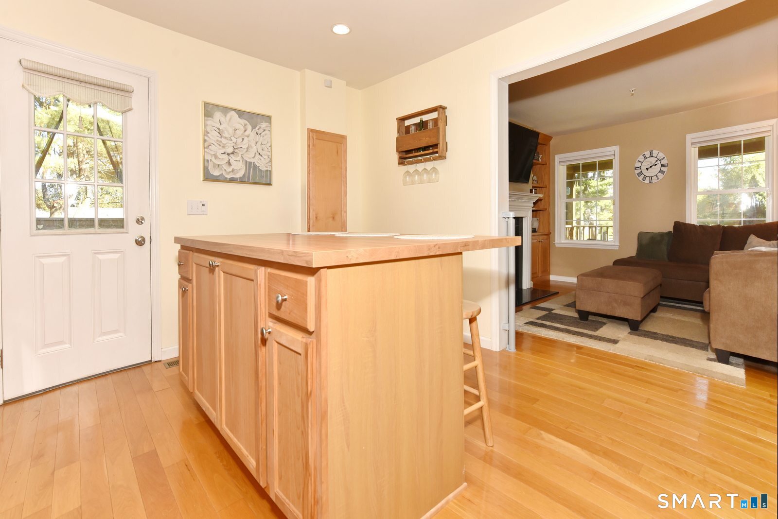 33 Longvue Drive Wethersfield CT 06109