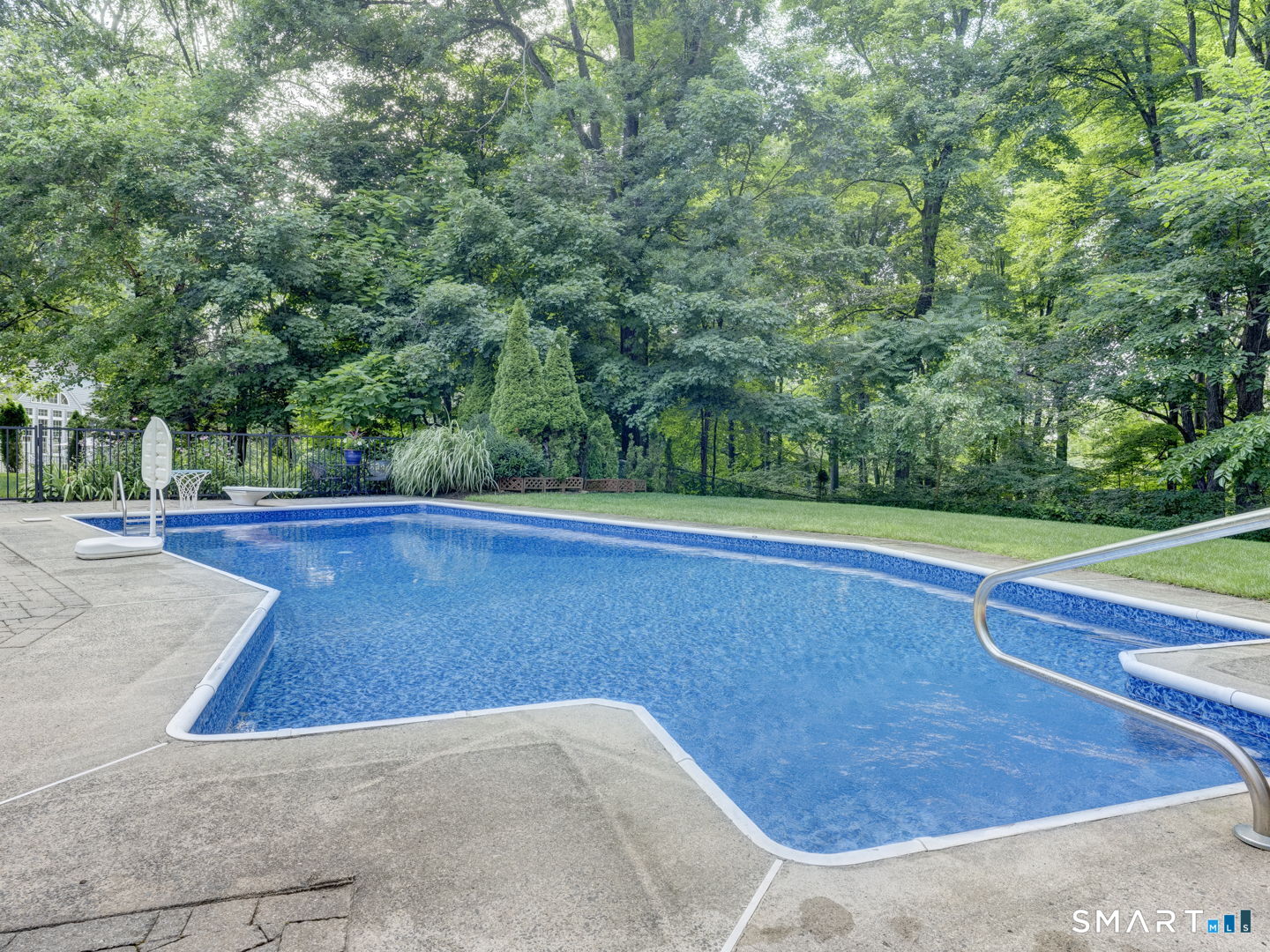 215 Rockwood Drive Southington CT 06489