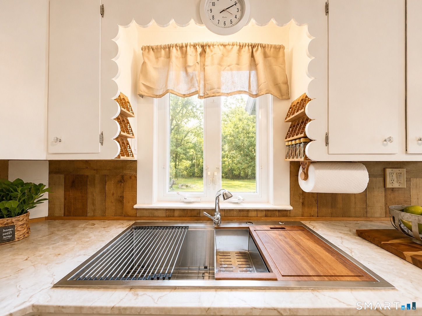 87 Taftville Occum Road Norwich CT 06360