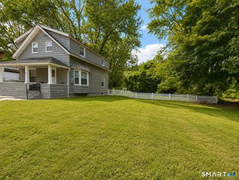 87 Taftville Occum Road Norwich CT 06360