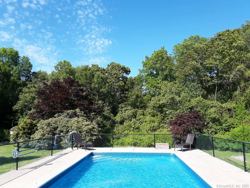 25 Barton Lane Ledyard CT 06339