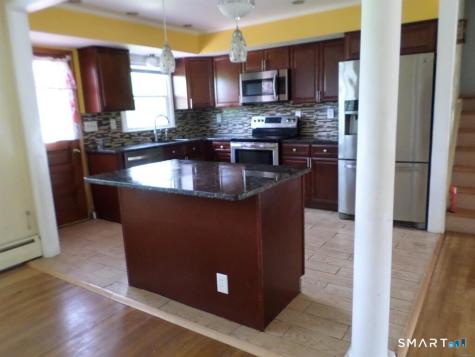 7 Craigmore Road Bloomfield CT 06002
