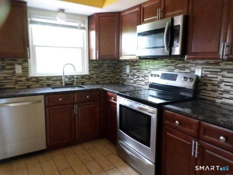 7 Craigmore Road Bloomfield CT 06002