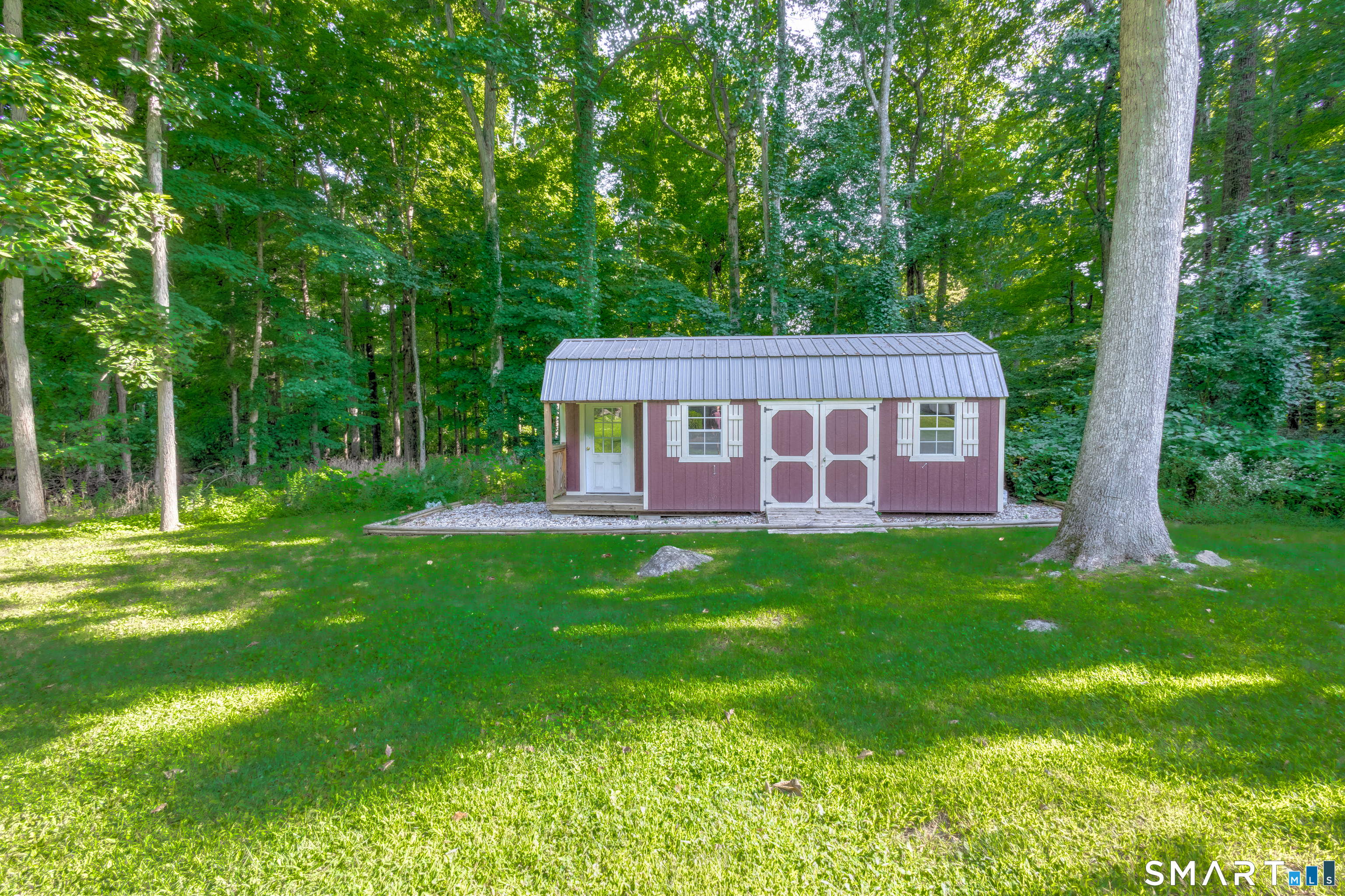 14 North Branch Road Newtown CT 06470