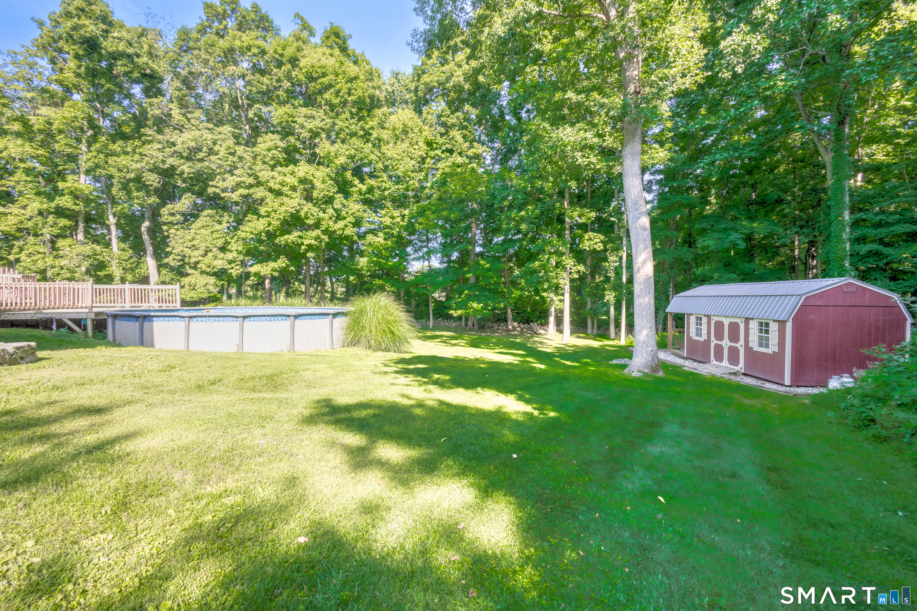 14 North Branch Road Newtown CT 06470