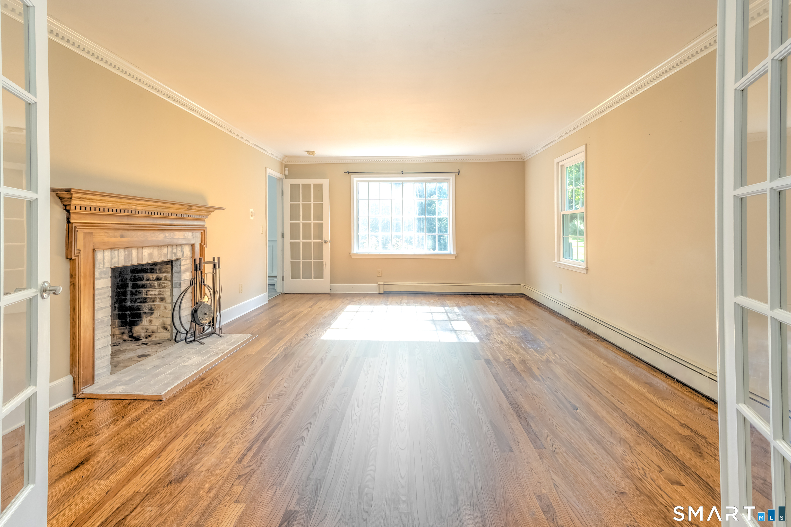 14 North Branch Road Newtown CT 06470