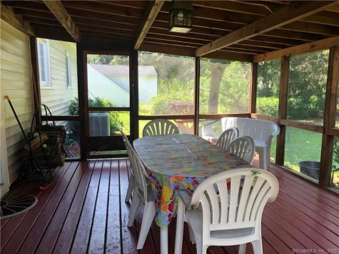 31 General Dalton Drive Naugatuck CT 06770