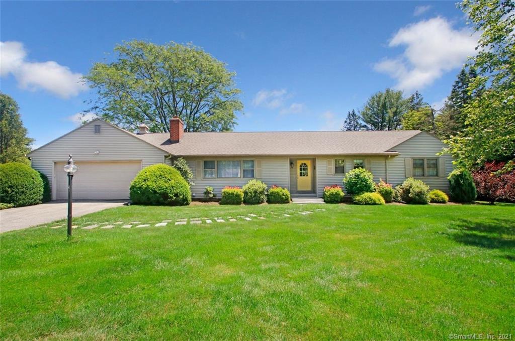 1210 North Street Suffield CT 06078