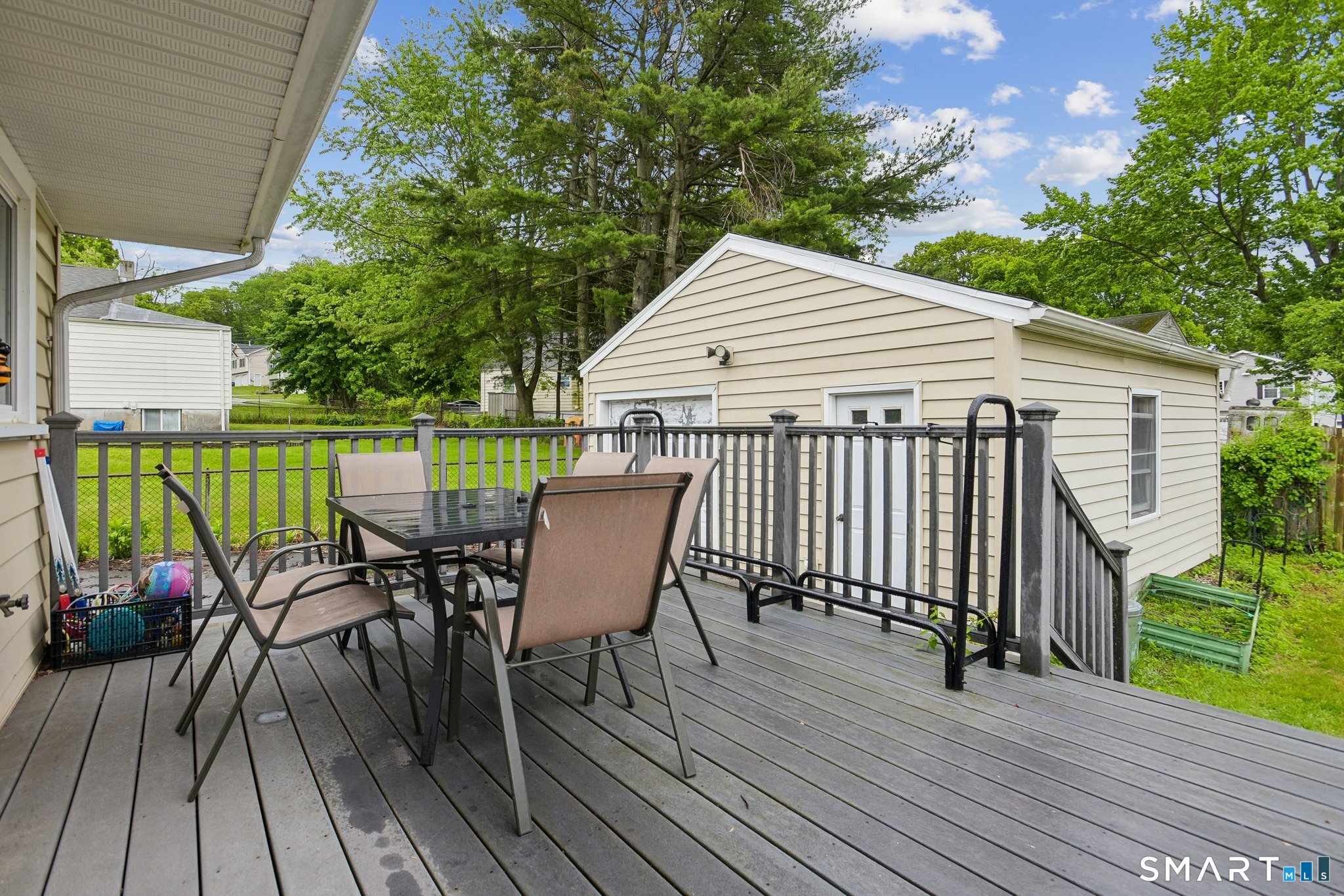 8 Norwell Street West Haven CT 06516