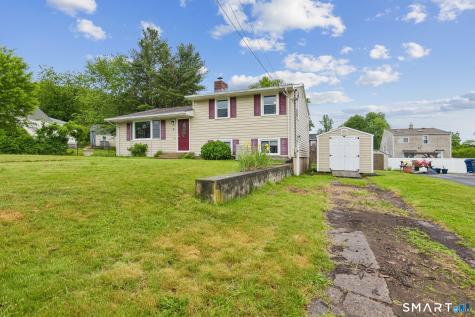 8 Norwell Street West Haven CT 06516