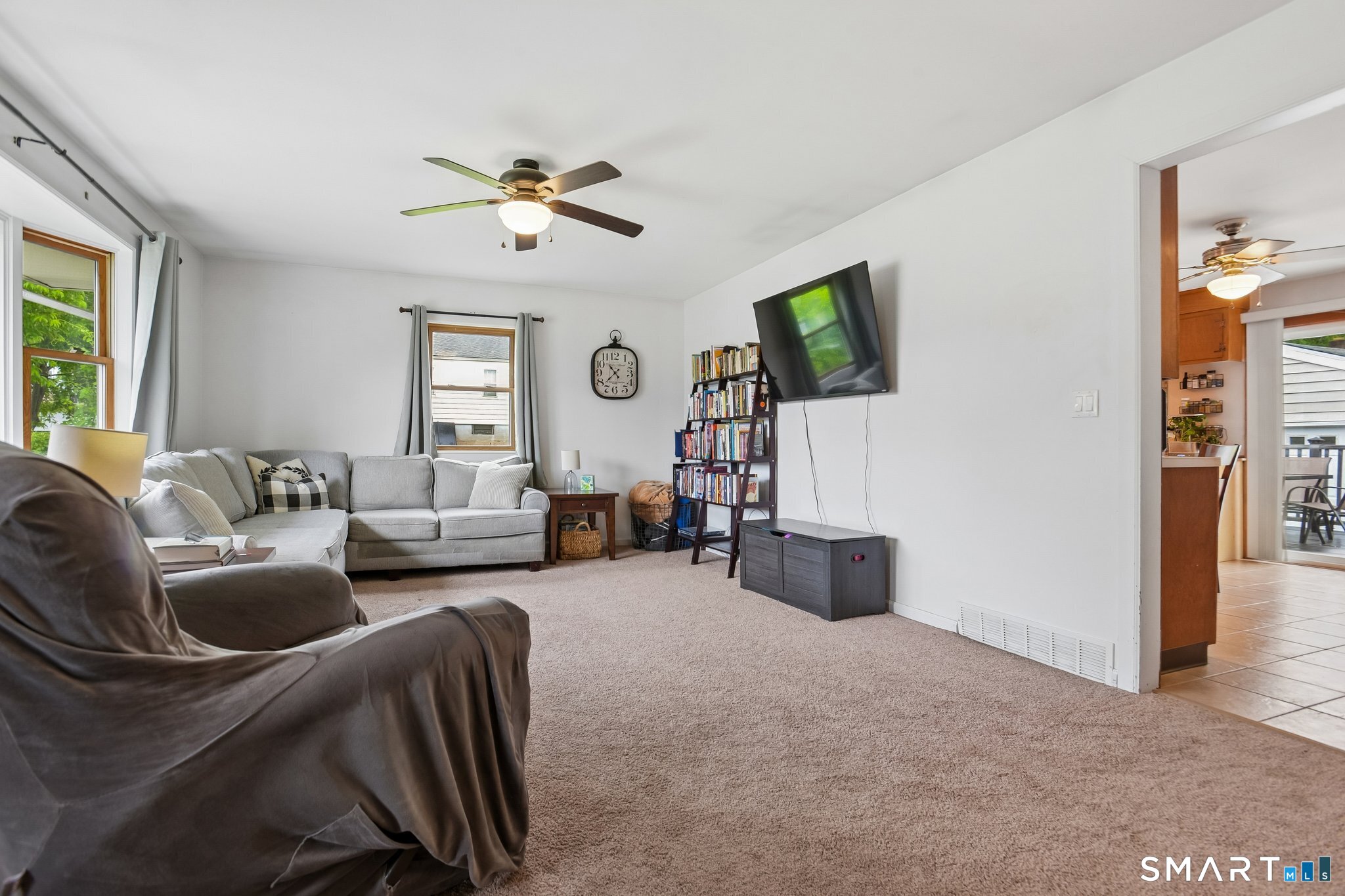 8 Norwell Street West Haven CT 06516