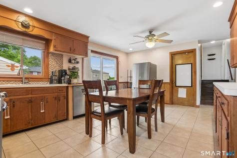 8 Norwell Street West Haven CT 06516
