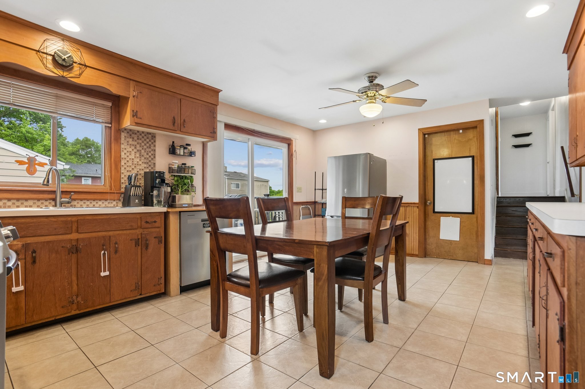8 Norwell Street West Haven CT 06516