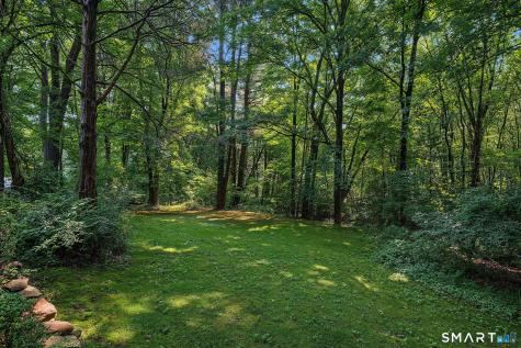 345 Nut Plains Road Guilford CT 06437