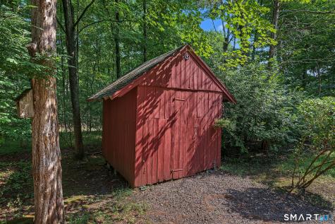 345 Nut Plains Road Guilford CT 06437