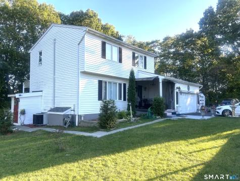 135 Pheasant Road West Haven CT 06516