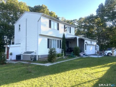 135 Pheasant Road West Haven CT 06516