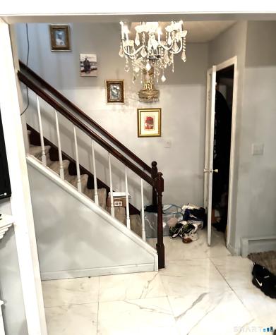 135 Pheasant Road West Haven CT 06516