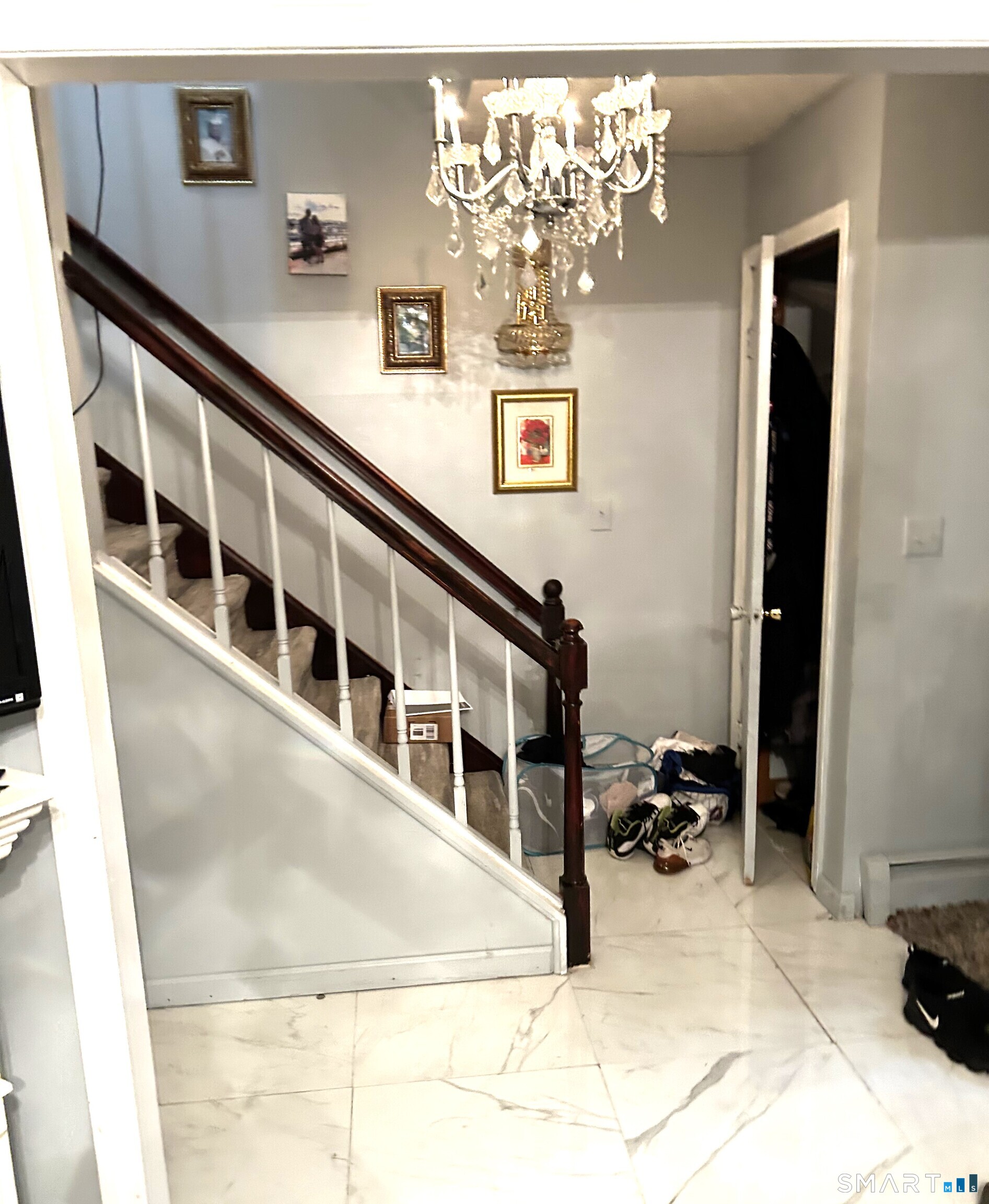 135 Pheasant Road West Haven CT 06516