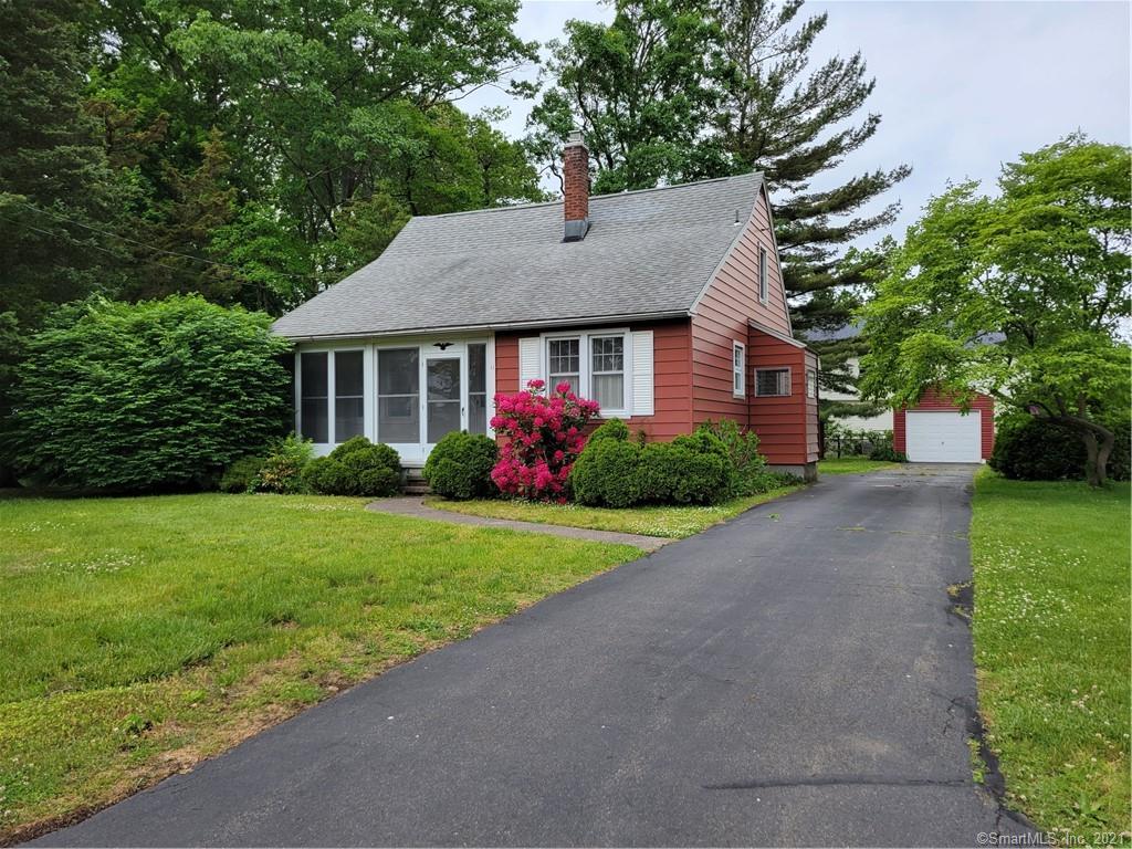 11 Kenny Court East Haven CT 06512