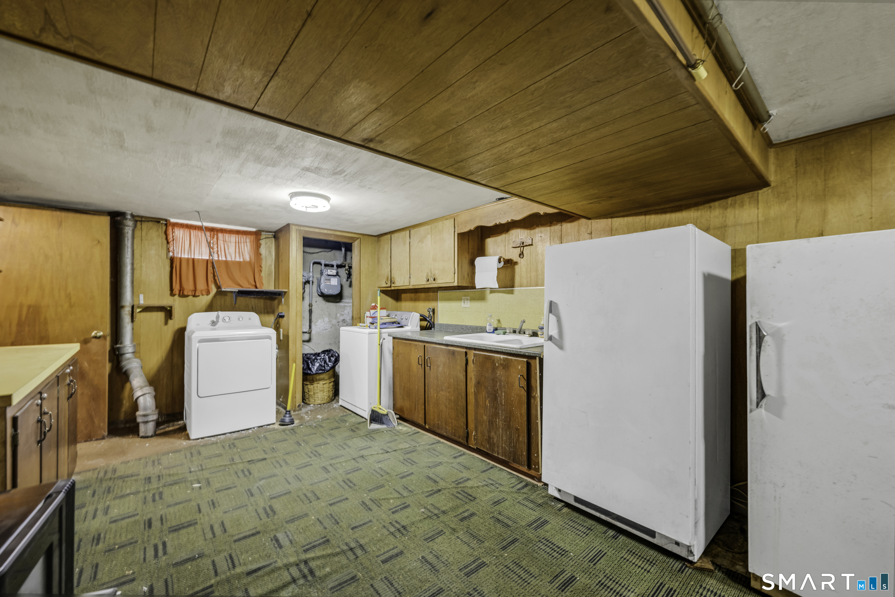78 Perkins Avenue Waterbury CT 06704