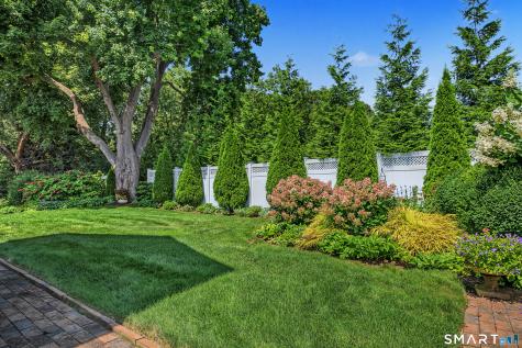 16 North Avenue Madison CT 06443