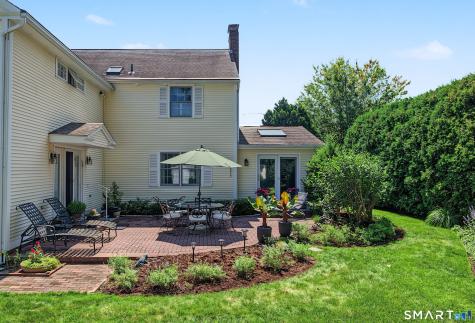 16 North Avenue Madison CT 06443