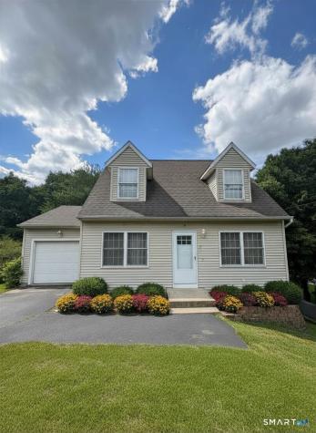 17 Irene Avenue Waterbury CT 06705