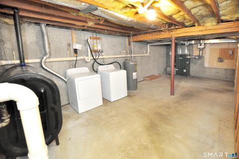17 Irene Avenue Waterbury CT 06705