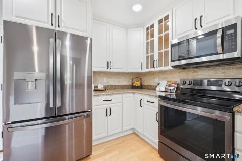 43 Hickory Lane Mansfield CT 65648
