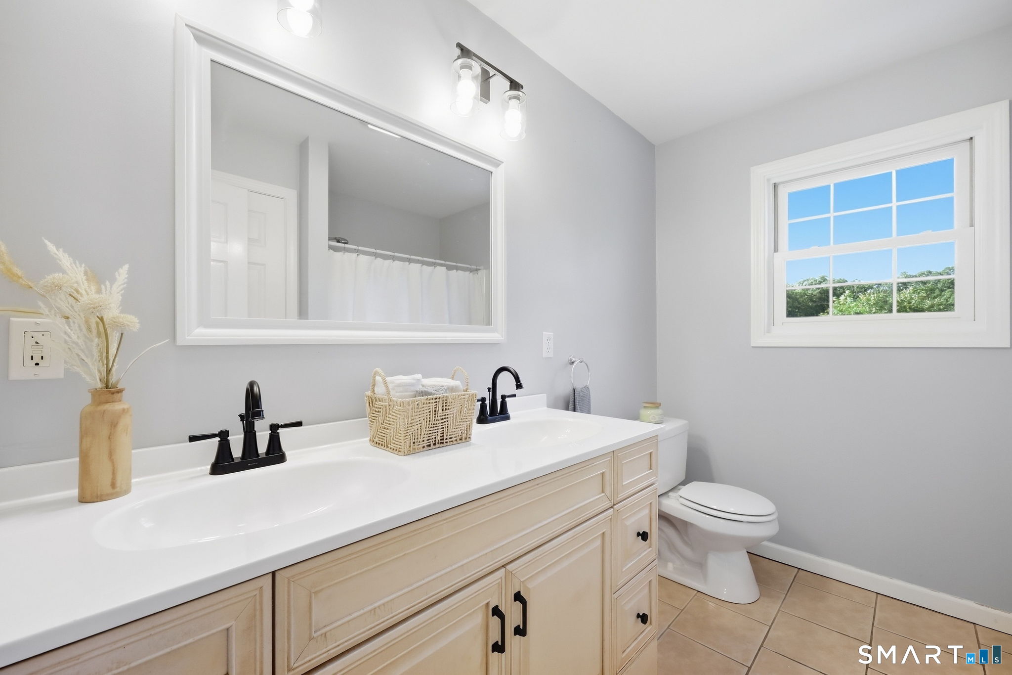 43 Hickory Lane Mansfield CT 65648