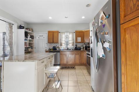 39 Infield Street Bridgeport CT 06606