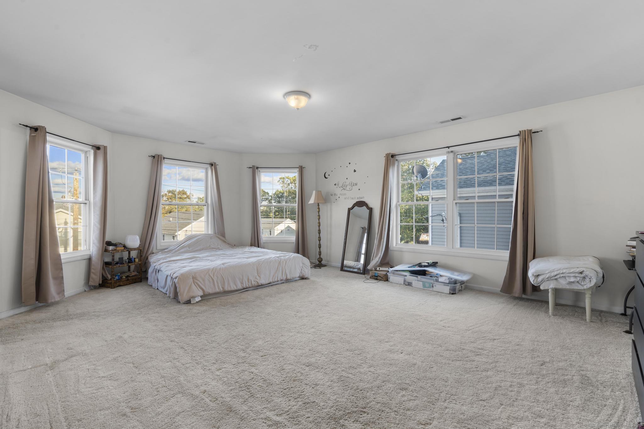 39 Infield Street Bridgeport CT 06606