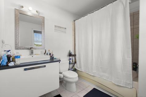 39 Infield Street Bridgeport CT 06606