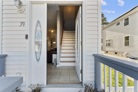 39 Infield Street Bridgeport CT 06606