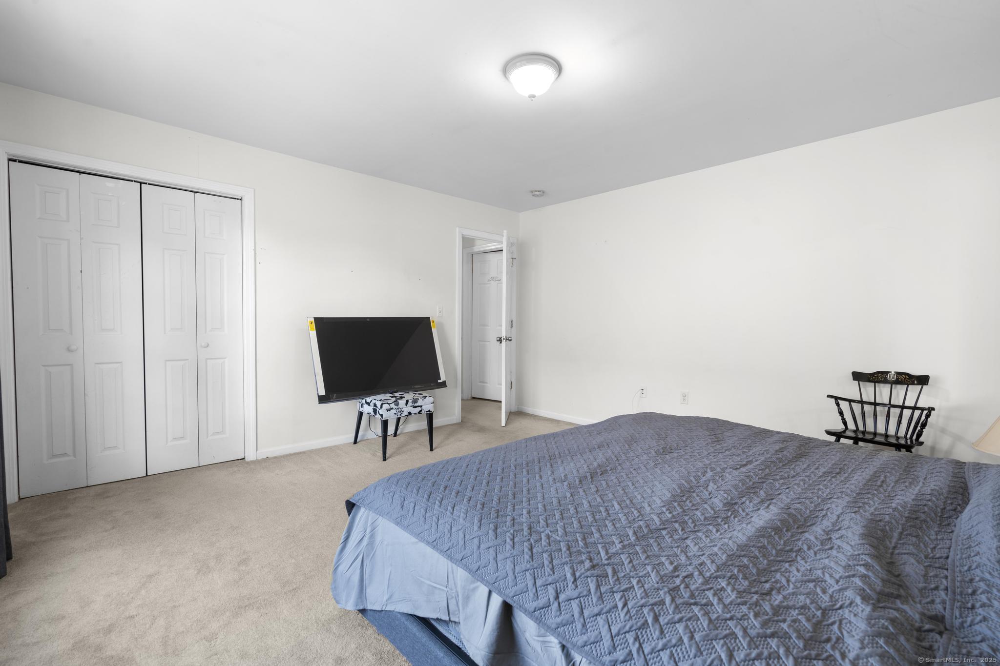 39 Infield Street Bridgeport CT 06606