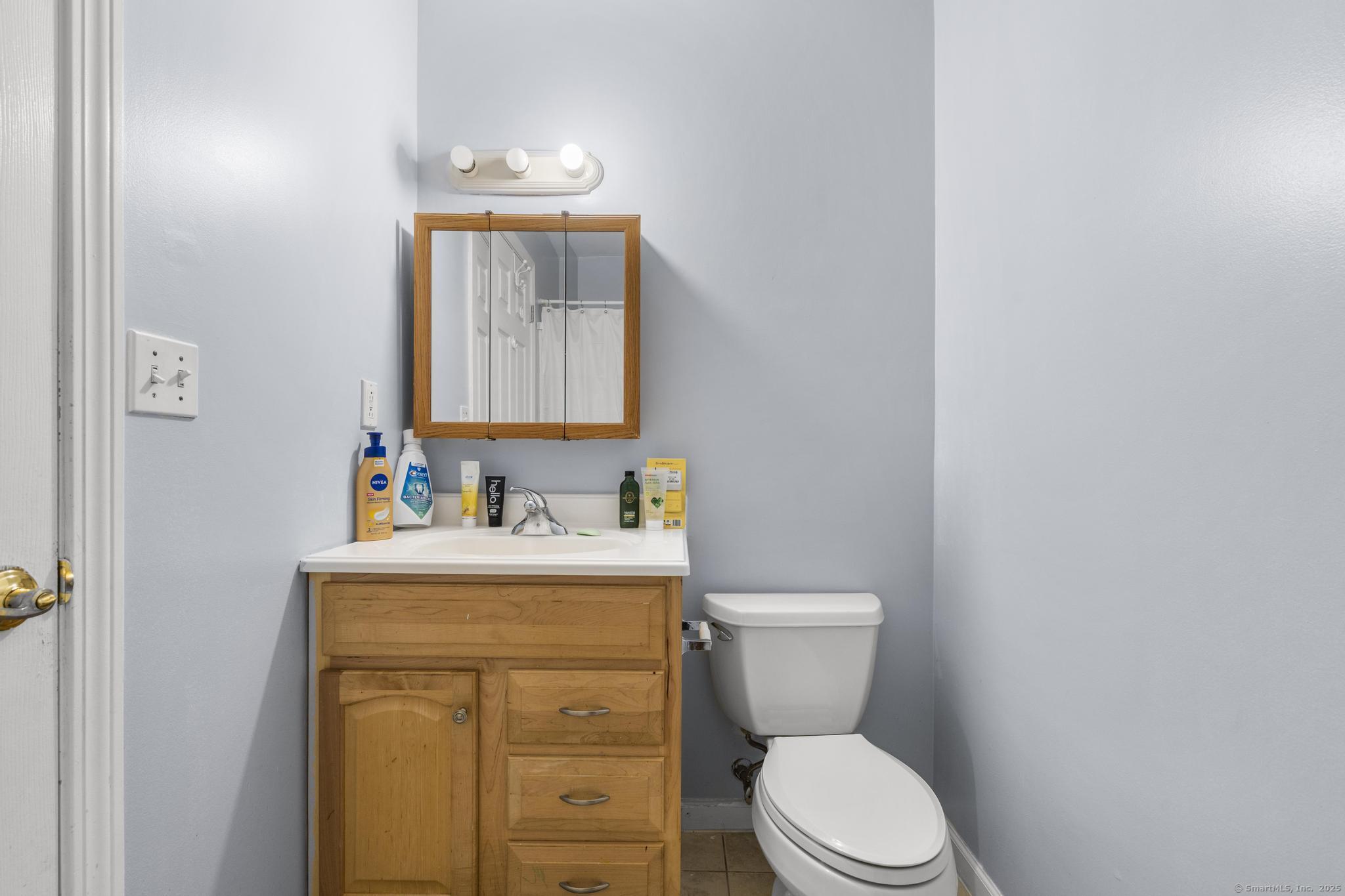 39 Infield Street Bridgeport CT 06606