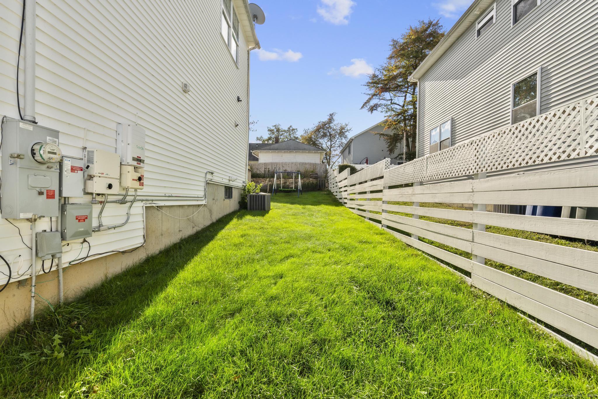 39 Infield Street Bridgeport CT 06606