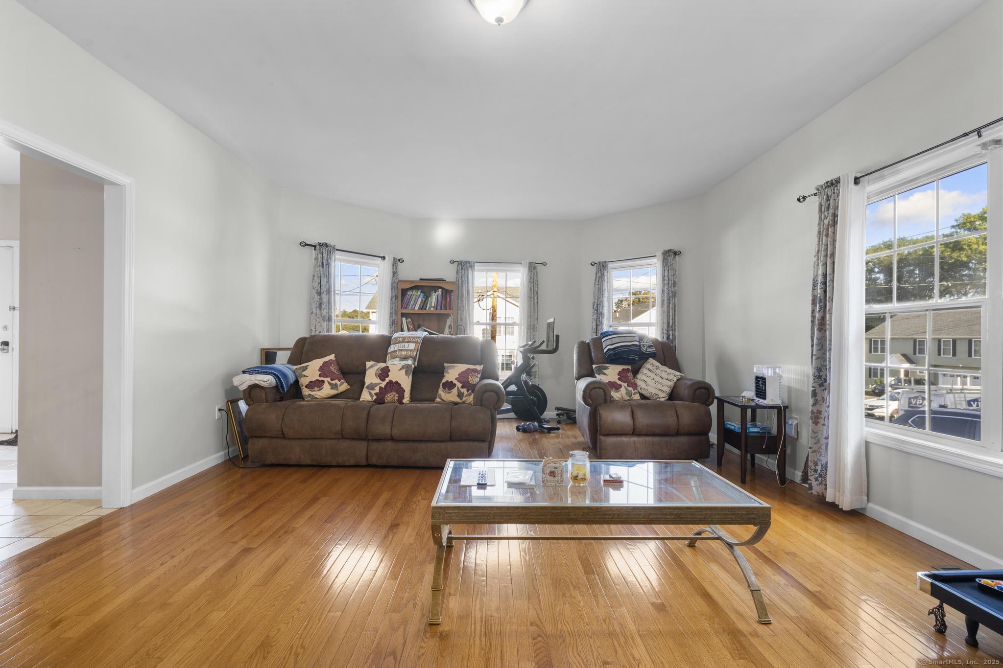 39 Infield Street Bridgeport CT 06606