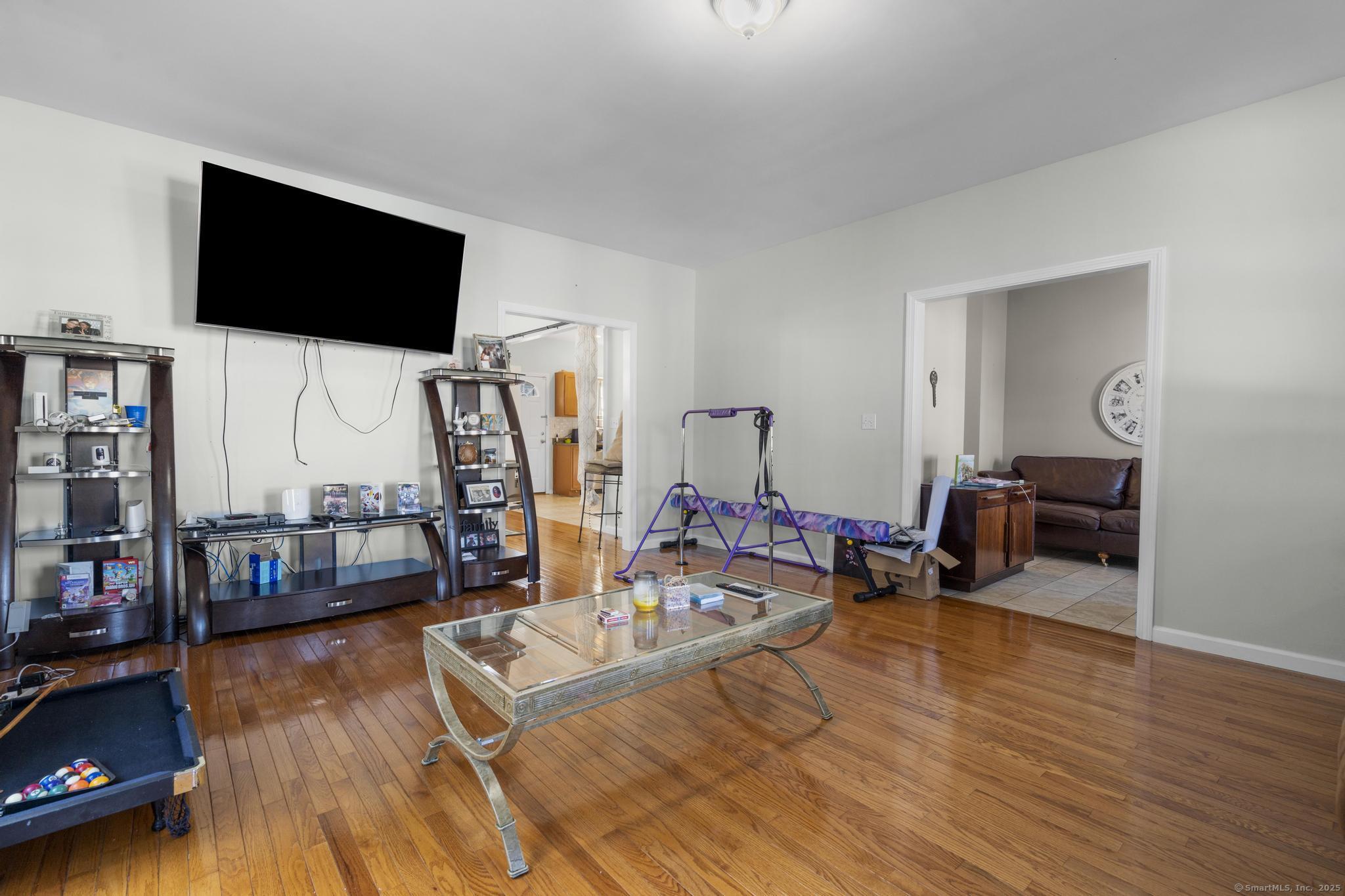 39 Infield Street Bridgeport CT 06606