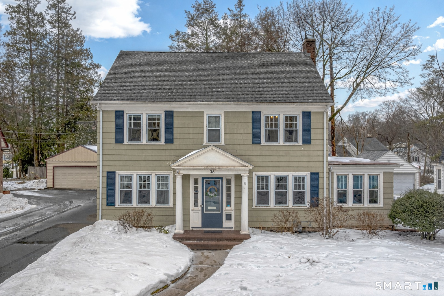 38 West End Avenue New Britain CT 06052