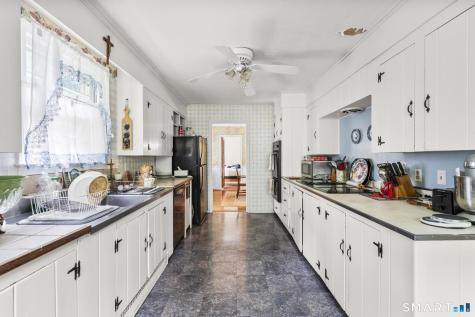 105 Beelzebub Road South Windsor CT 06074