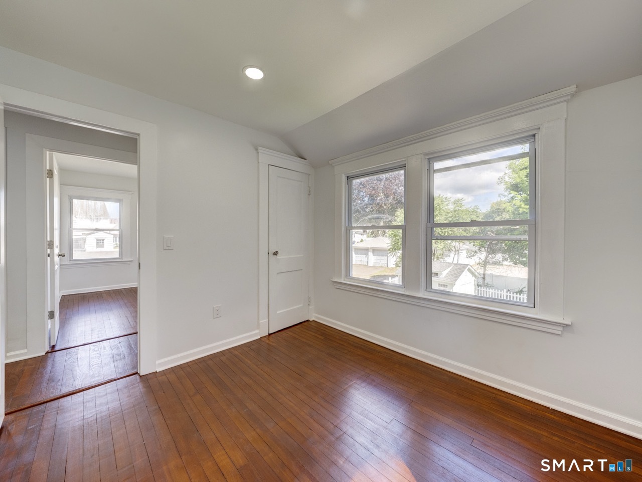 16 Shoreham Road New Haven CT 06512