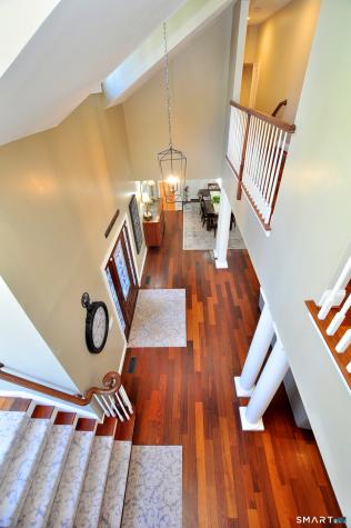 82 Indian Hill Road Canton CT 06019