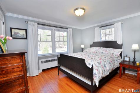 82 Indian Hill Road Canton CT 06019