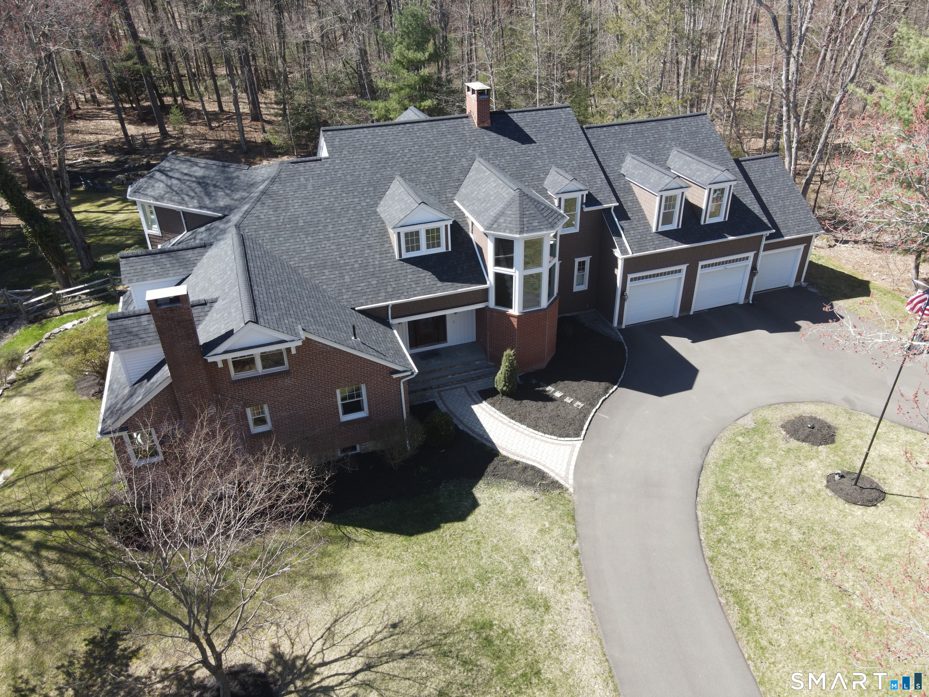 82 Indian Hill Road Canton CT 06019