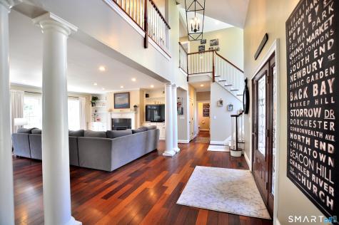 82 Indian Hill Road Canton CT 06019